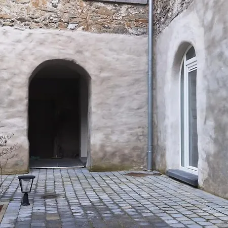 Au Centre D'une Historique. Apartamento